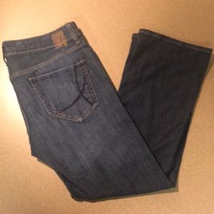 Gorgeous Los Angeles !IT Crop Jeans 🎀